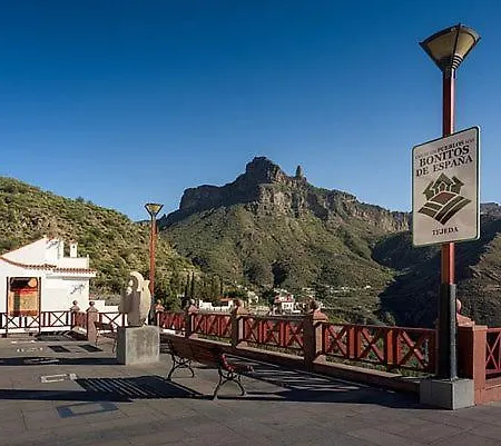 Terraza Sol Y Niebla Tejeda (Gran Canaria)